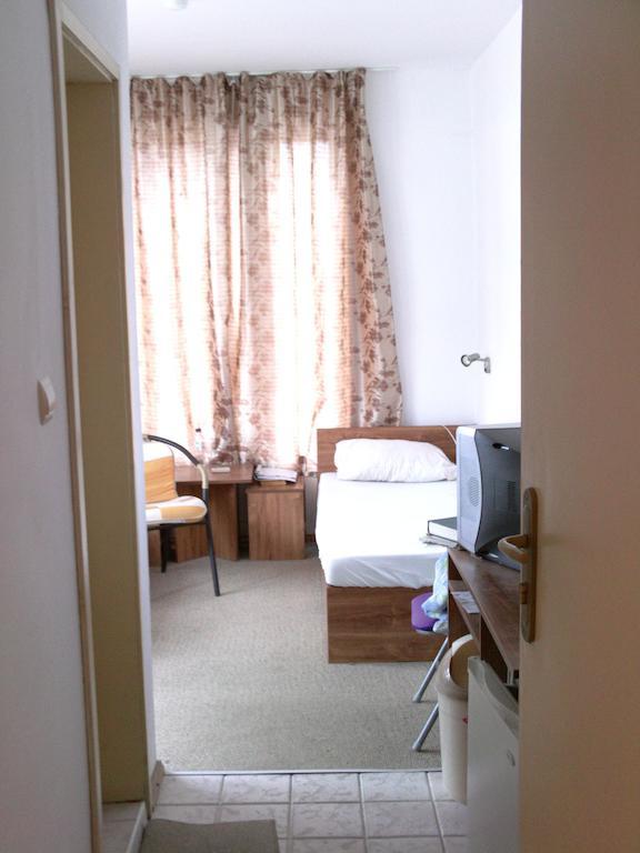 Hotel Neven Primorsko Dış mekan fotoğraf